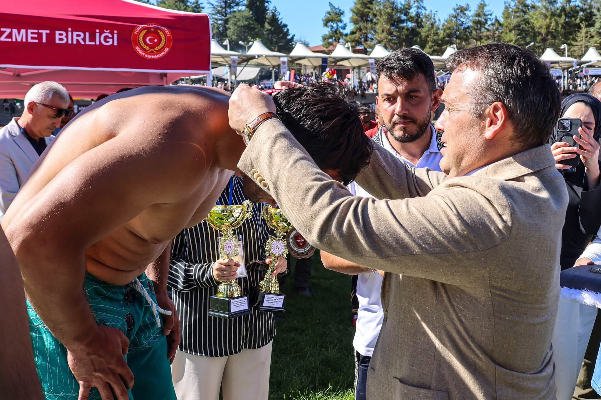 Türk’ün Ata Sporları Söğüt’te Tarihle Buluştu 19224