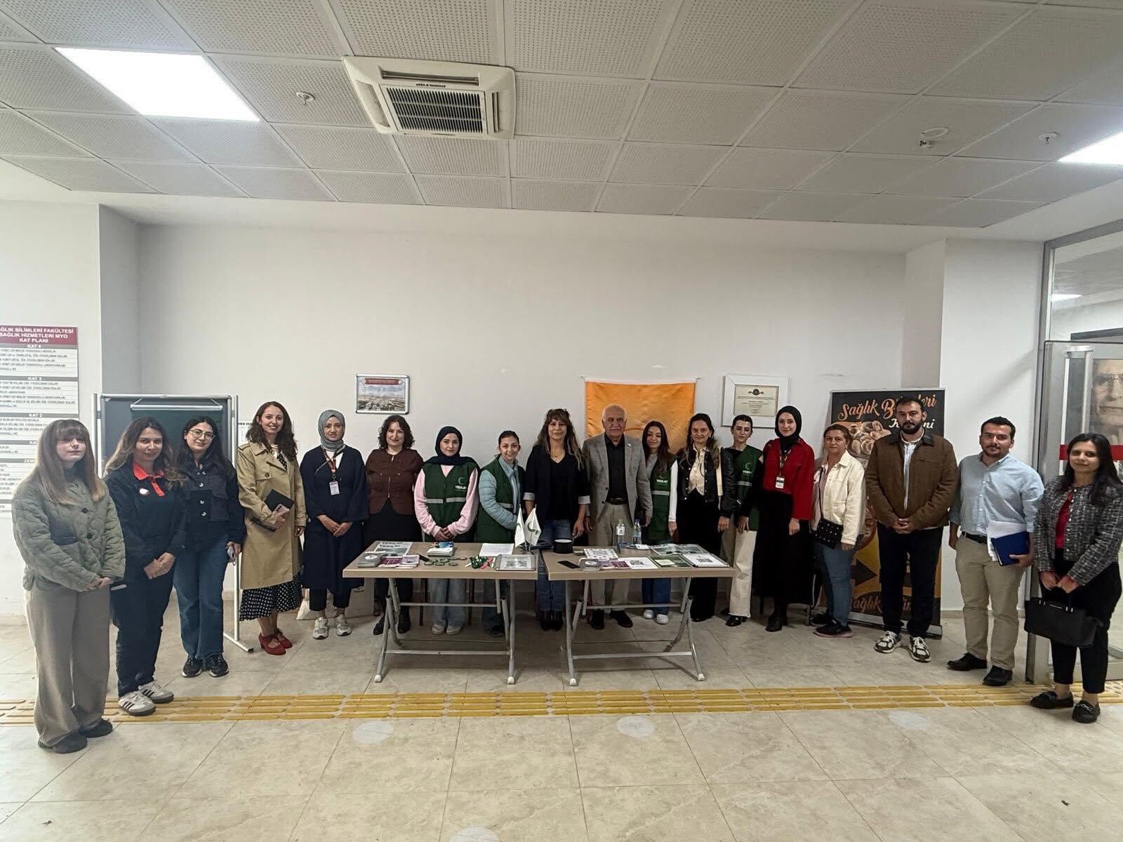 Yeşilay’dan Üniversitede Farkındalık Standı 19680