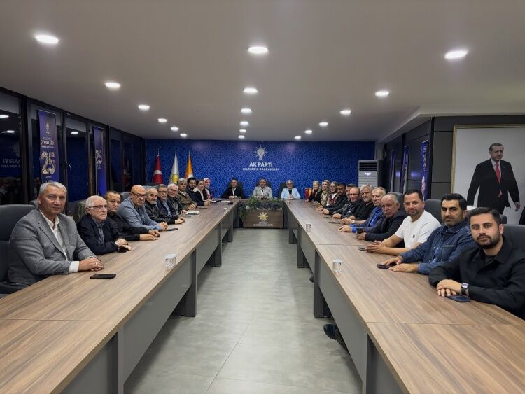 Ak Parti Bilecik’te Haftalık Yönetim Kurulu Toplantısı 20320