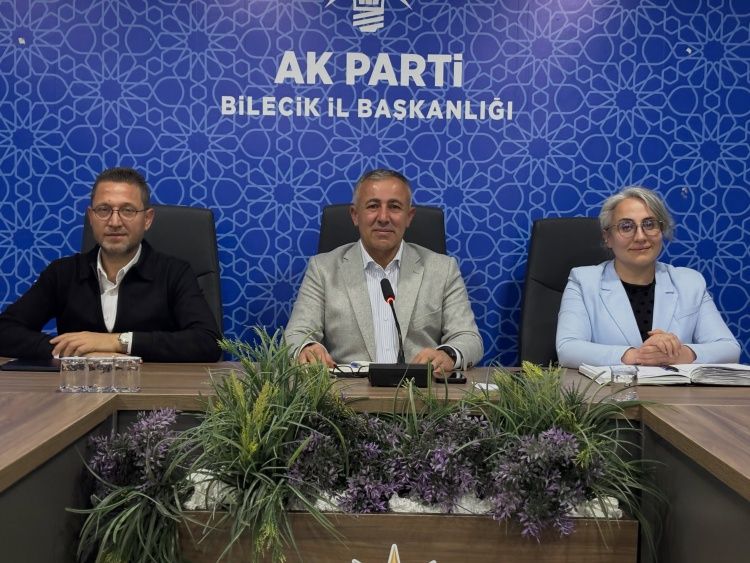 Ak Parti Bilecik’te Haftalık Yönetim Kurulu Toplantısı 20321