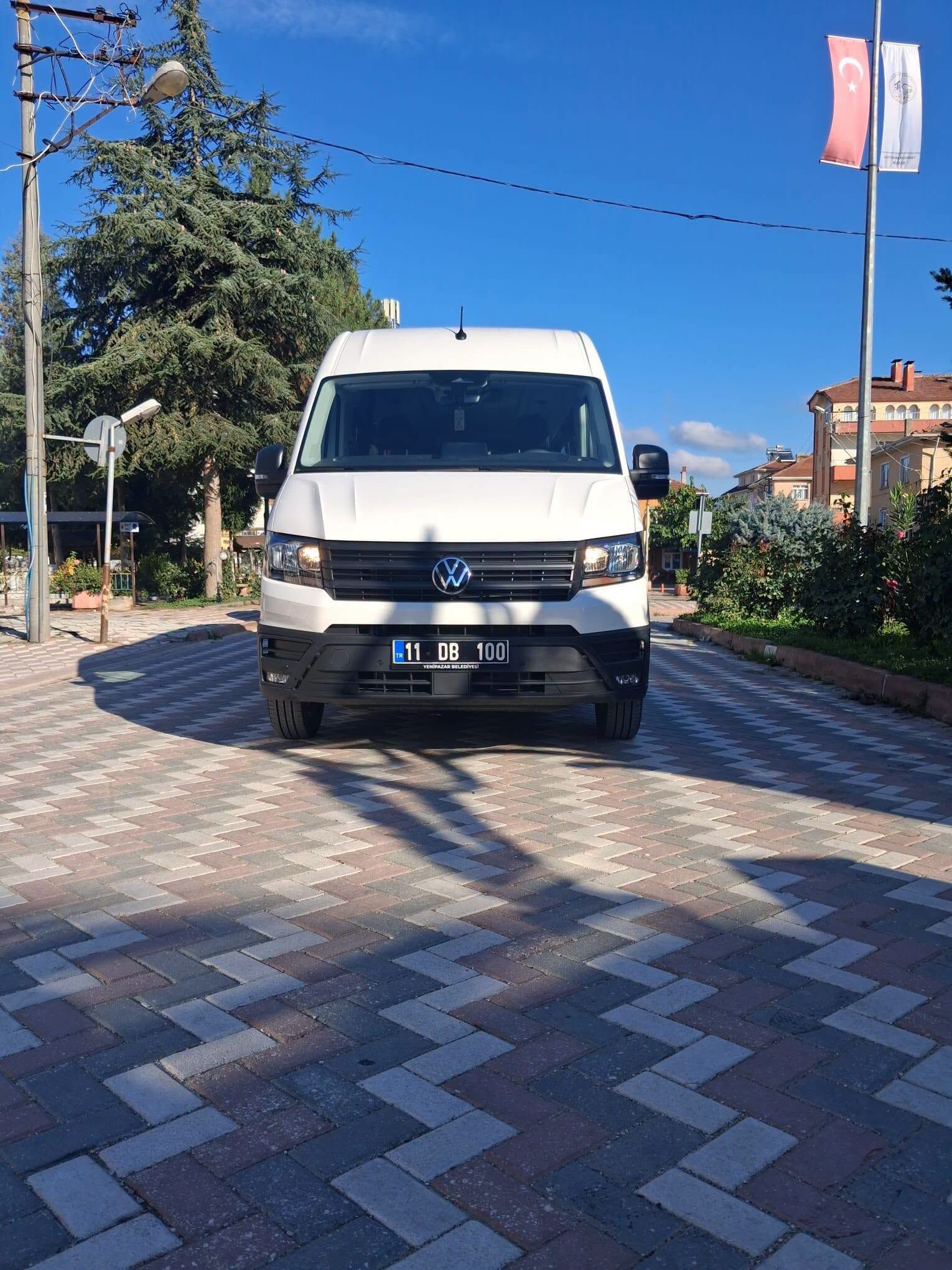 Bakan Çiftçi Sözünü Tuttu, Yenipazar’a Minibüs Geldi 19966