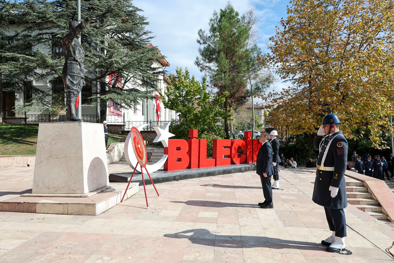 Bilecik’te Cumhuriyet’in 103. Yılı Için Ilk Tören Düzenlendi 20901