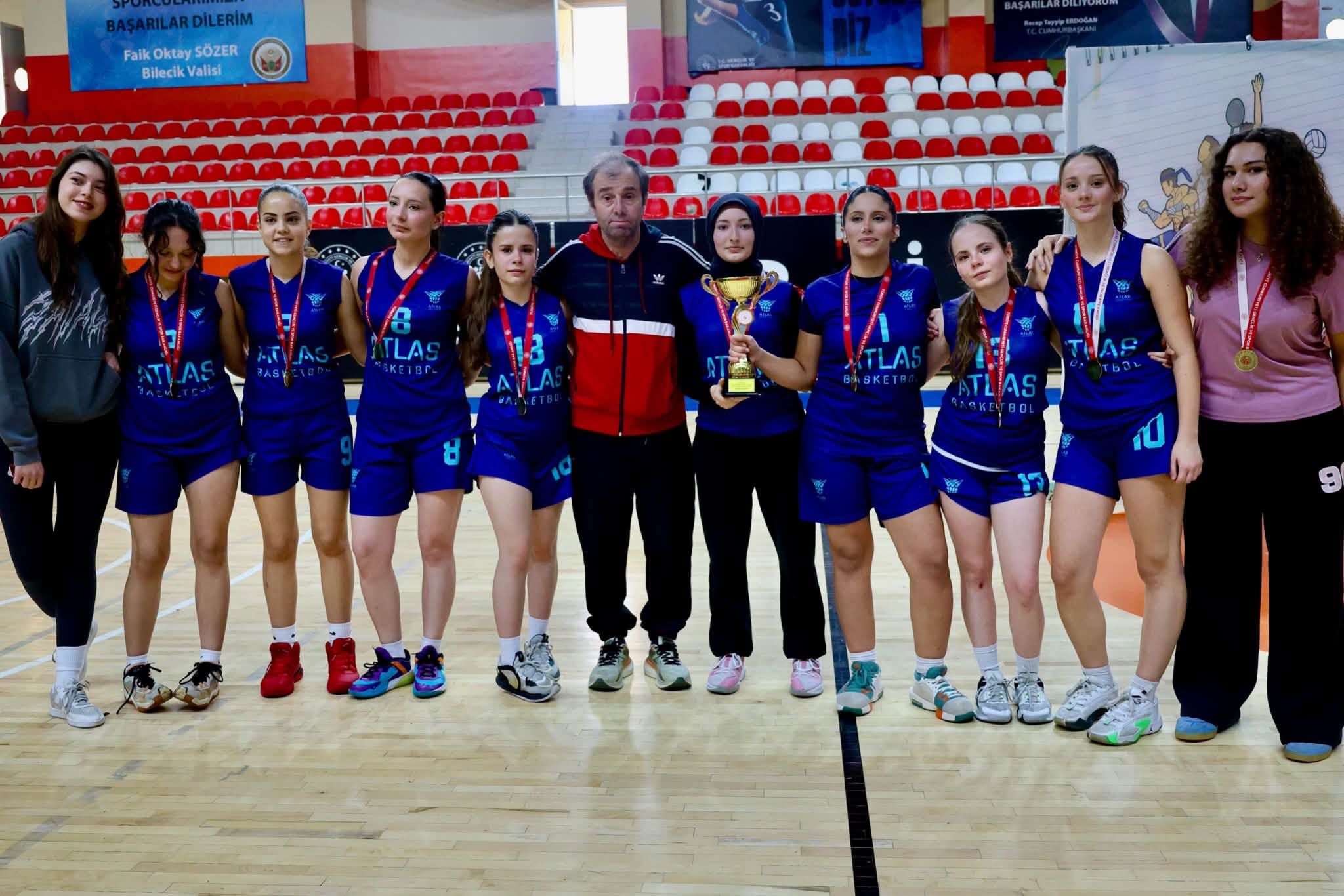 Bilecik’te Genç Kızların Basketbol Heyecanı Sona Erdi 20701