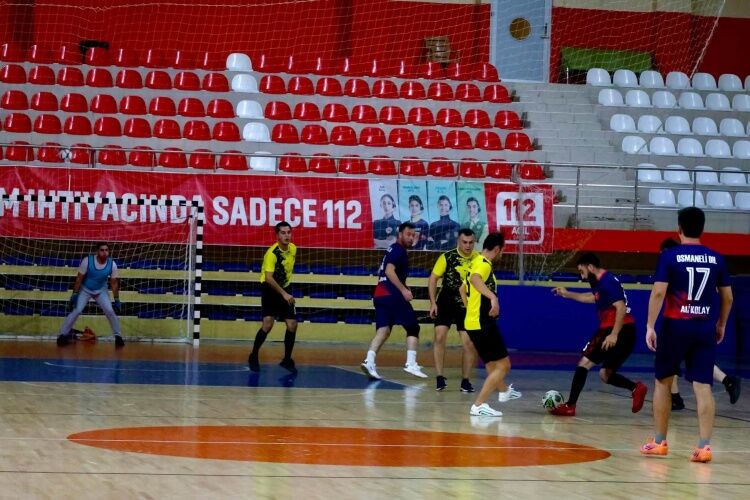 Bilecik’te Kamu Spor Oyunları Futsal Turnuvası Başladı 20137 (1)