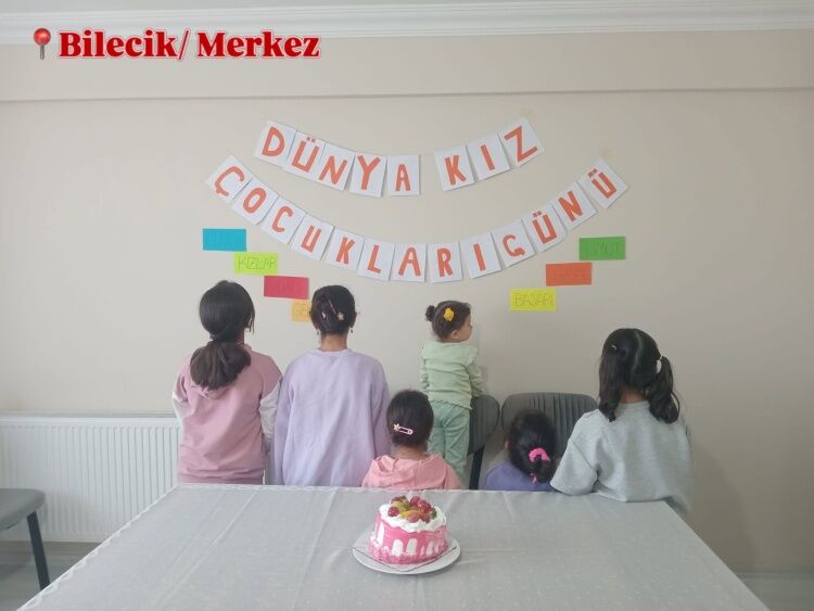 Bilecik’te Koruma Altındaki Kız Çocuklarının Dünya Kız Çocukları Günü Kutlandı 20288