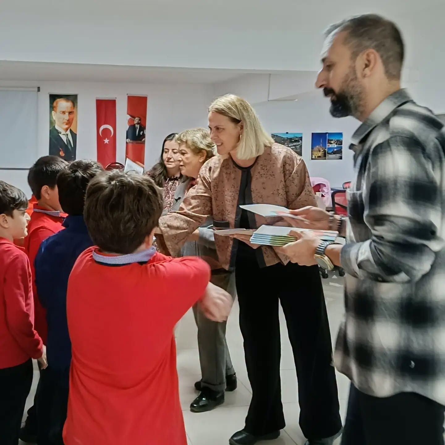 Bilecik’te Minik Öğrenciler Hayallerini “Belki Kavanozu”Na Bıraktı 20556