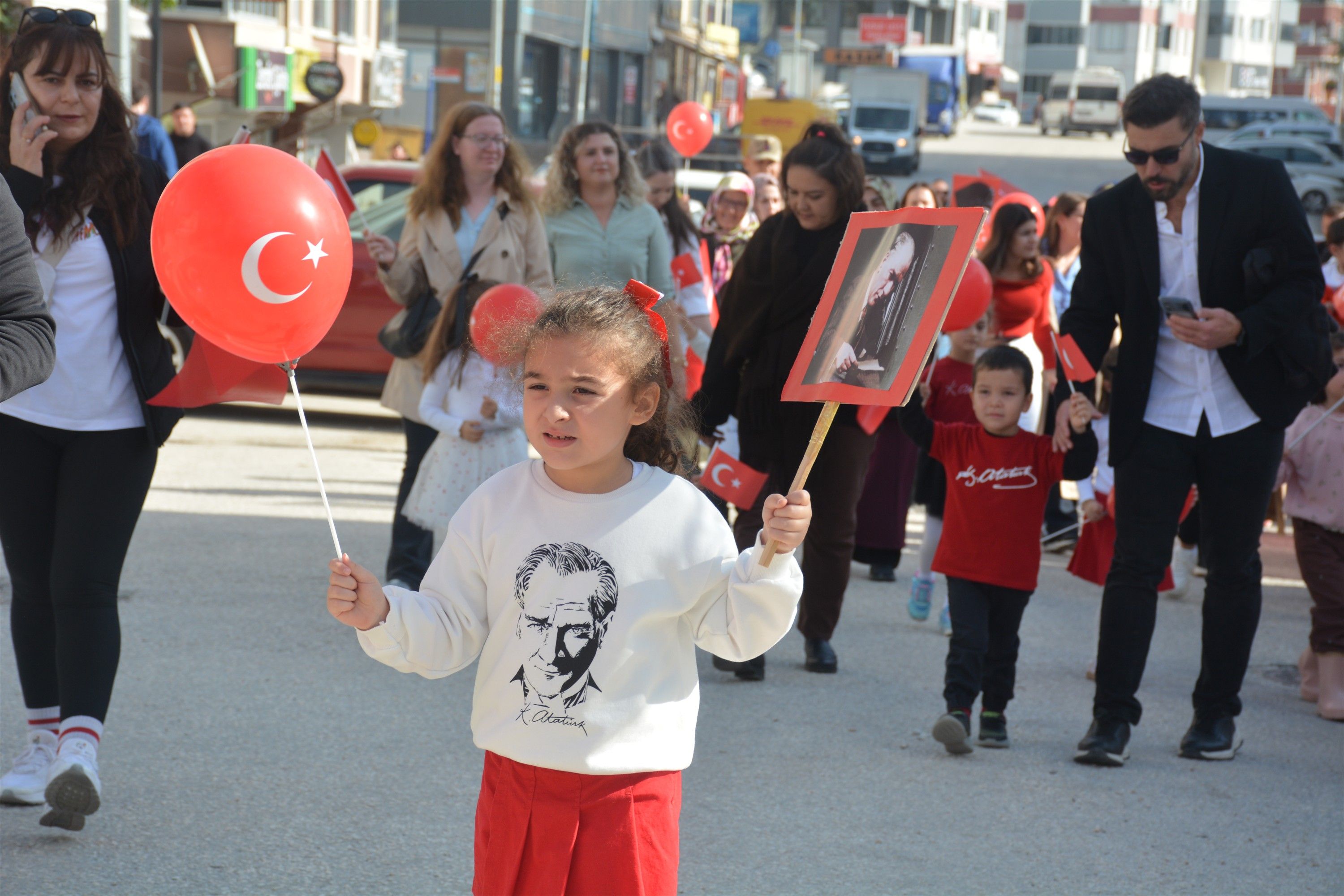Bilecik’te Minik Yüreklerden Cumhuriyet Coşkusu 20736-1
