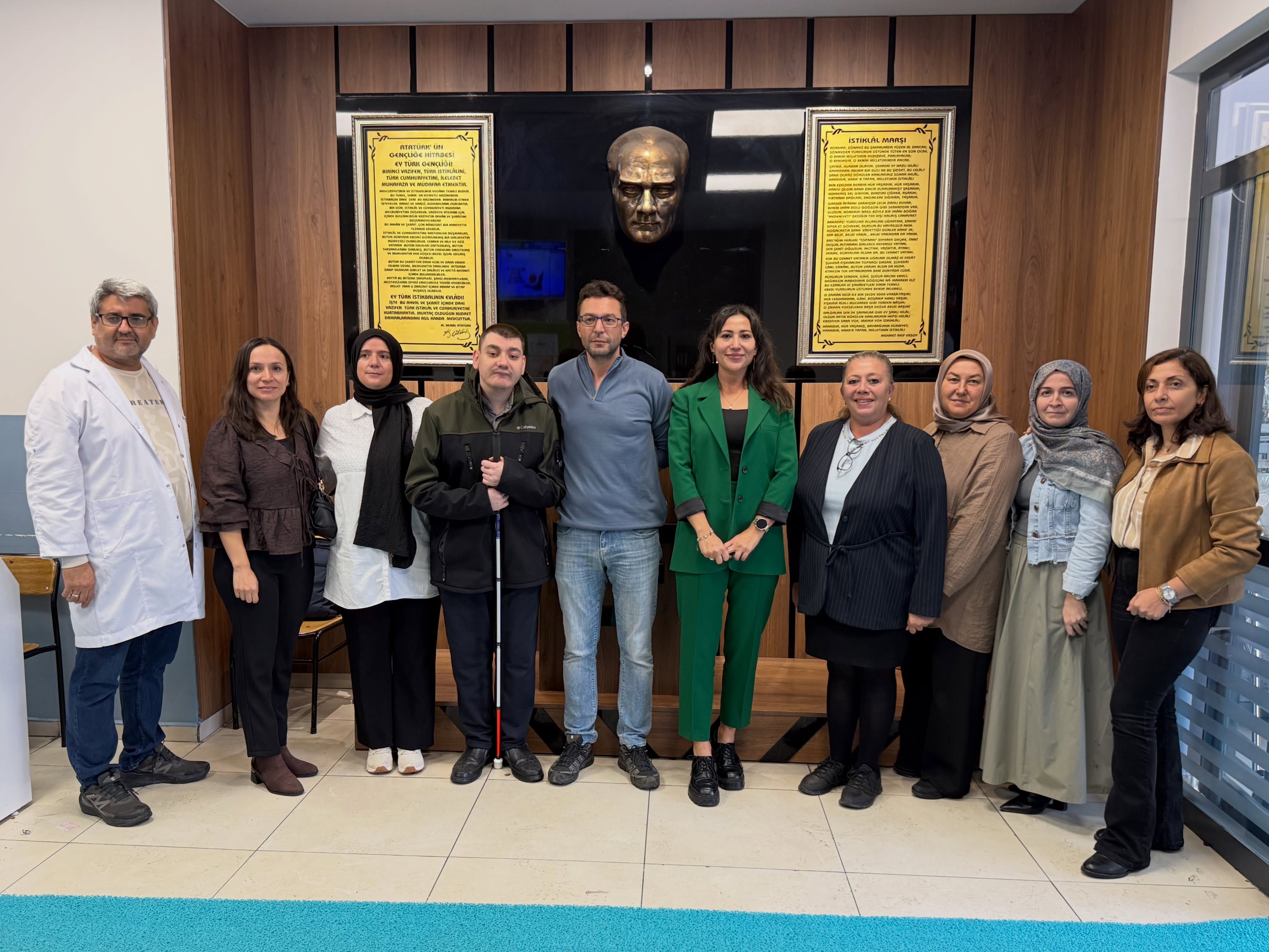 Bilecik’te Öğrenciler Engelleri Empatiyle Aştı 20438