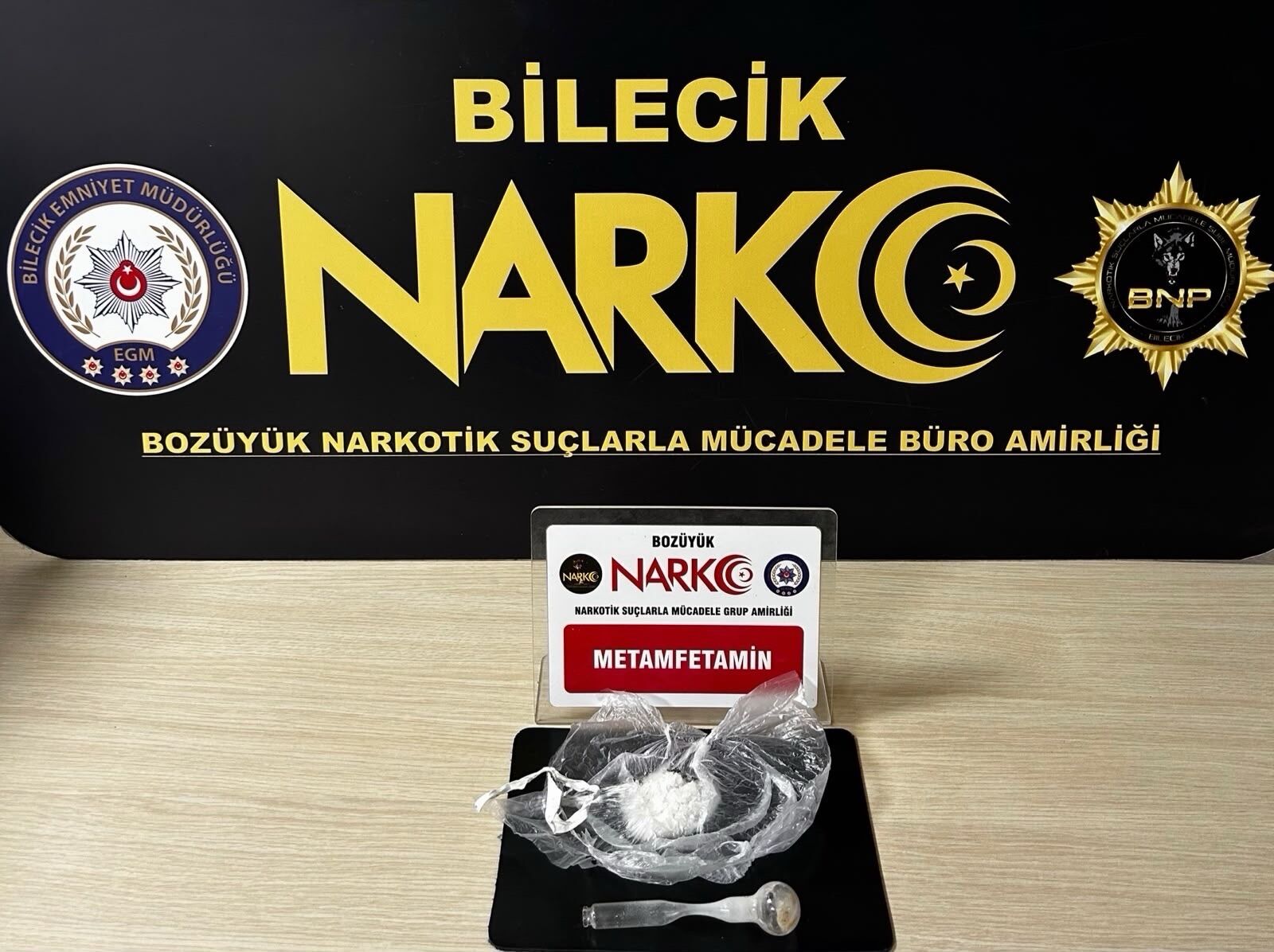 Bilecikte Uyuşturucu Operasyonu 3 Şüpheli Yakalandı 19987