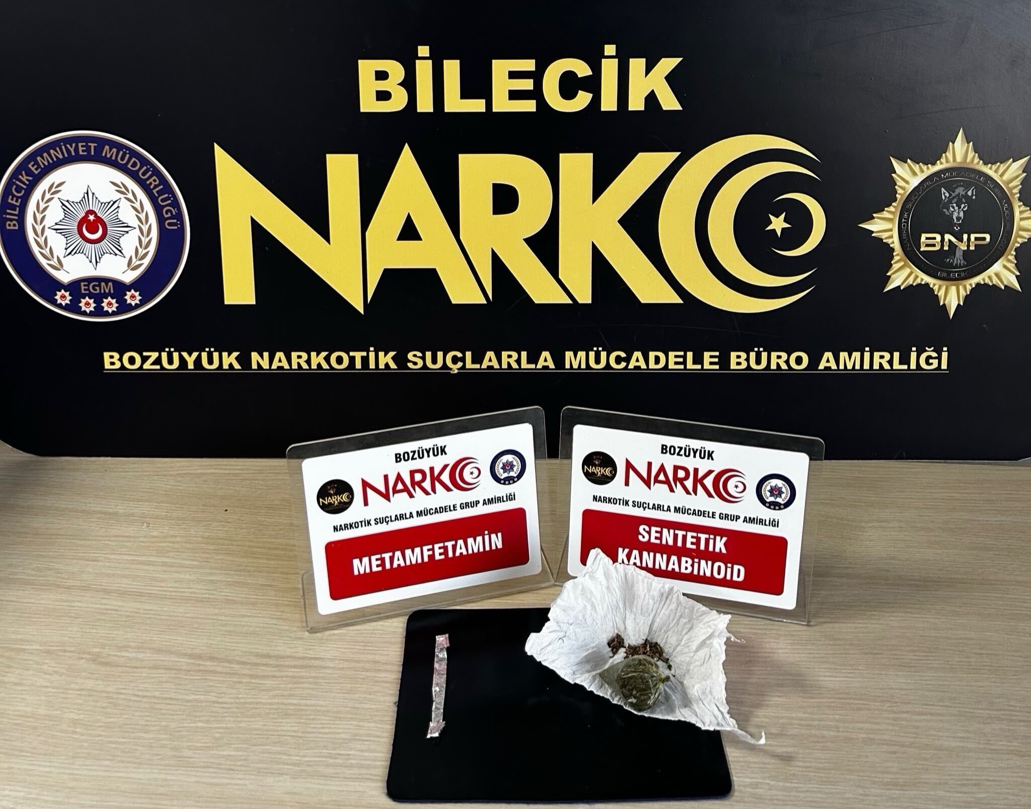 Bonzai Ve Metamfetamin Ele Geçirildi 20153
