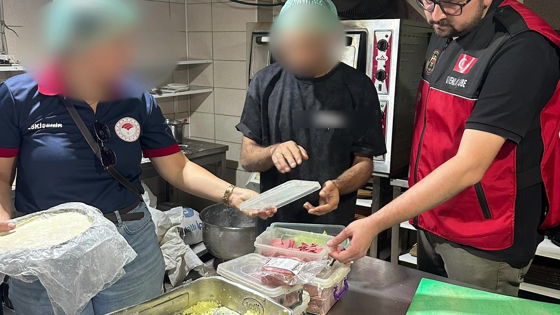 Gıda Güvenliği Operasyonu V1 000031