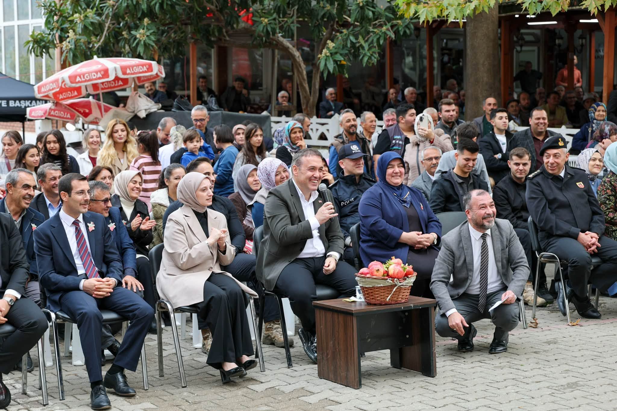 İnhi̇sar’da Nar Bereketi̇ Festi̇valle Taçlandi! 21005