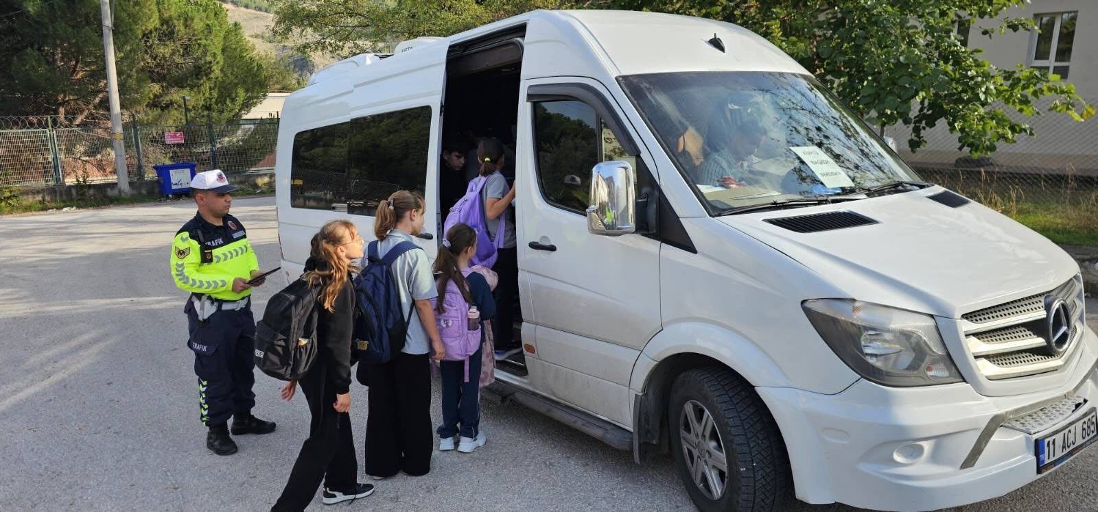 Jandarmadan Çocuklara Şefkatli Güven 20693