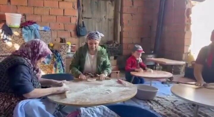 Kışa Yufkalar Bizden . 🥰🥰🥰 @Sevcan.tura.9 000007