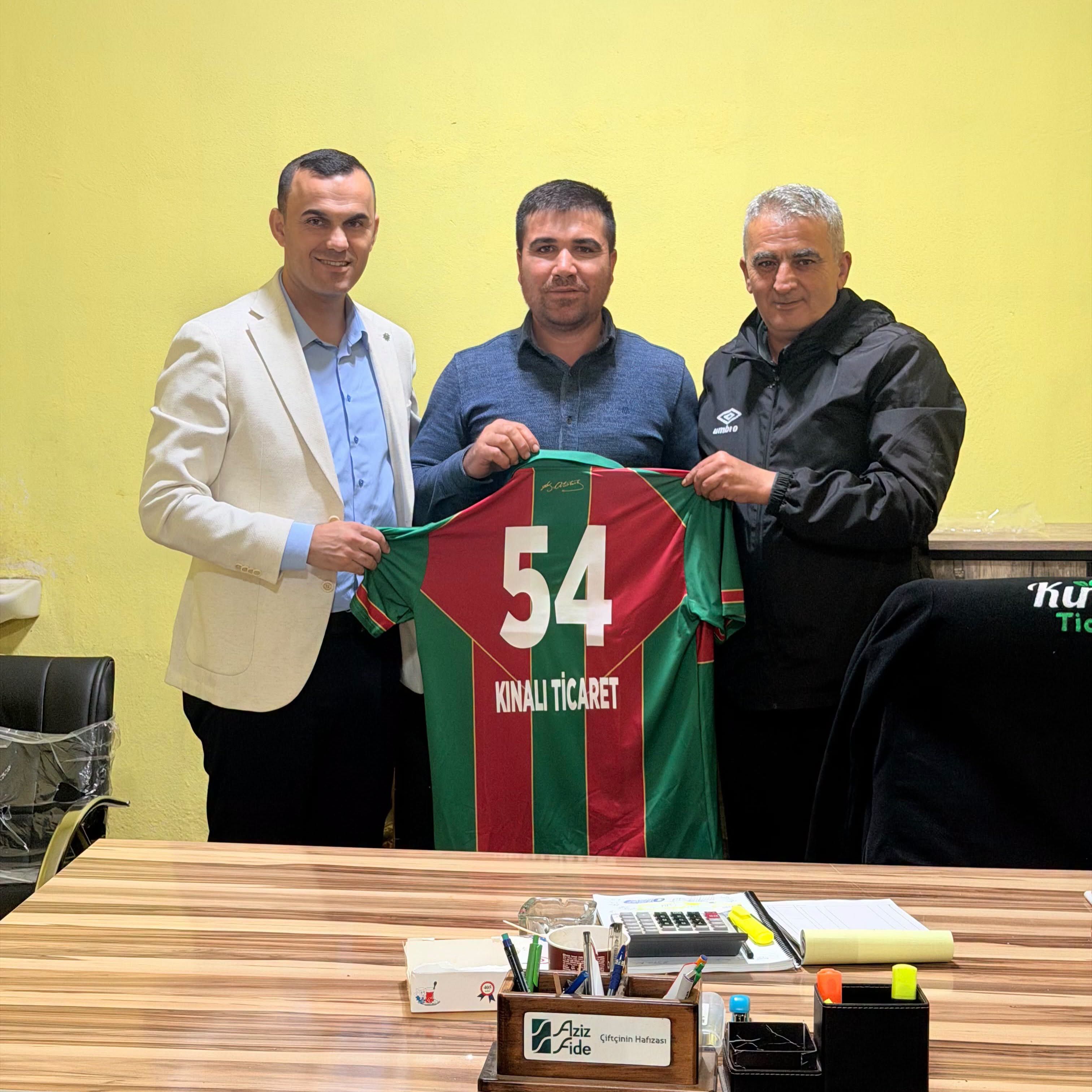 Osmanelispor’dan Gökhan Sert’e Teşekkür Ziyareti 20430