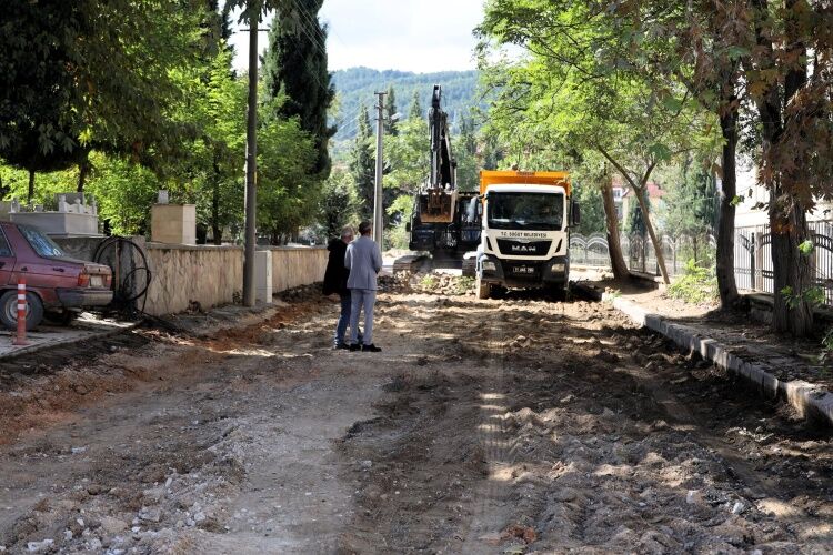 Söğüt’te Üstyapı Çalışmaları Mahallelere Yayılıyor 20007