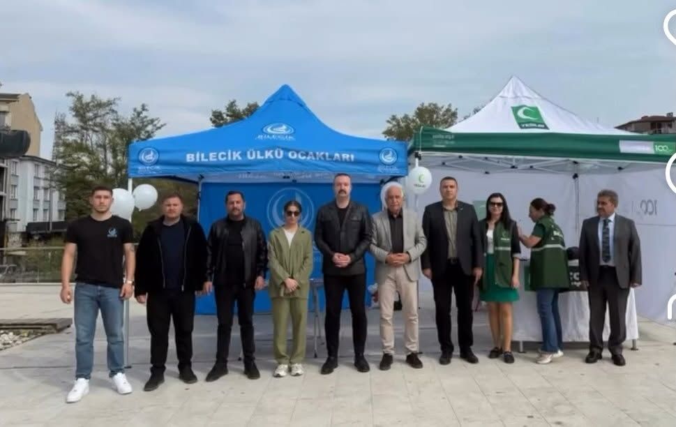 Yeşilay’dan Bağımlılıkla Mücadele Için Farkındalık Standı 20511